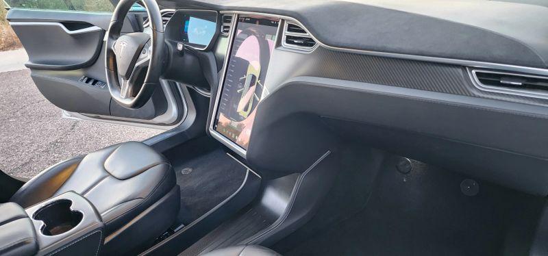 2014 Tesla Model S P85