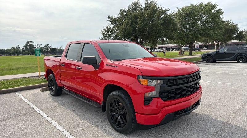 2024 Chevrolet Silverado 1500 2WD Crew Cab Short Bed Custom