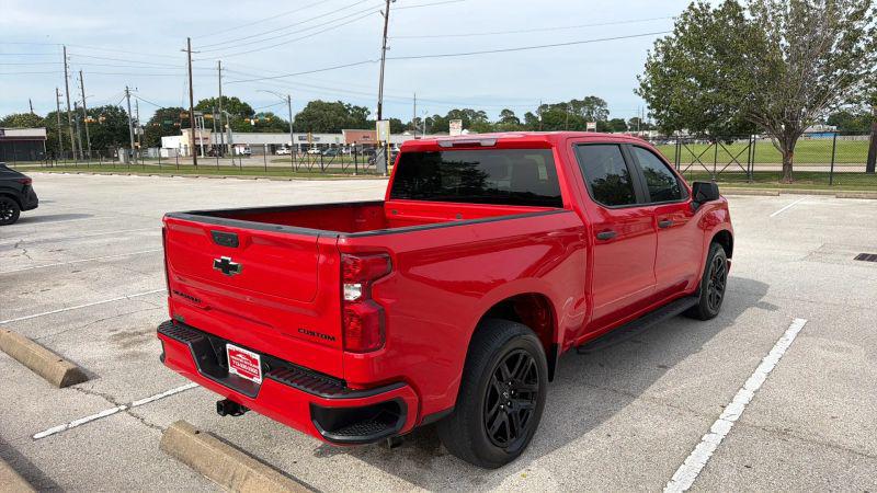 2024 Chevrolet Silverado 1500 2WD Crew Cab Short Bed Custom
