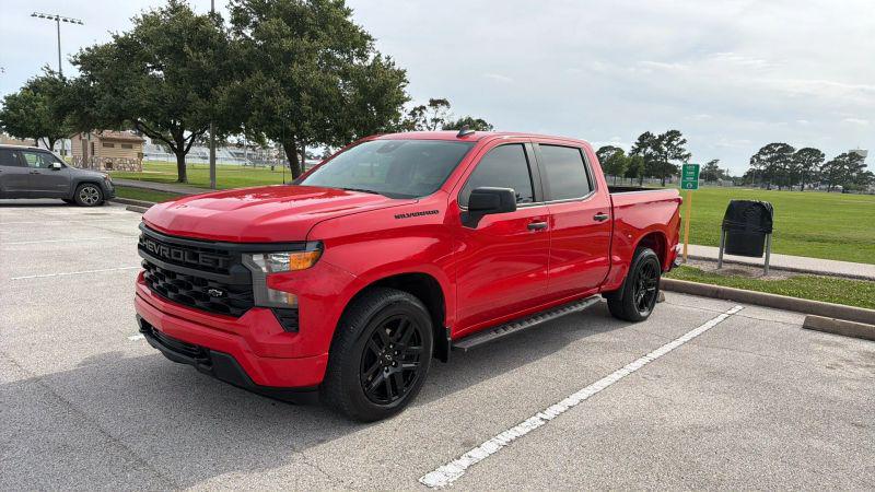 2024 Chevrolet Silverado 1500 2WD Crew Cab Short Bed Custom