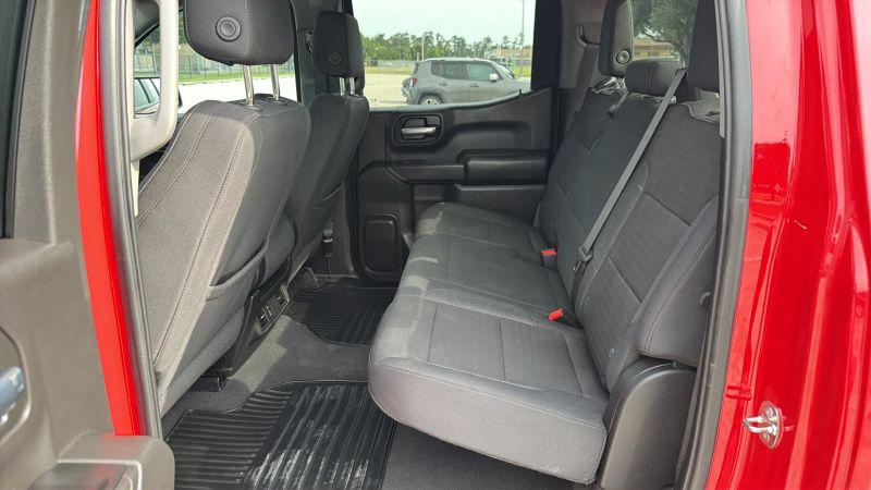 2024 Chevrolet Silverado 1500 2WD Crew Cab Short Bed Custom