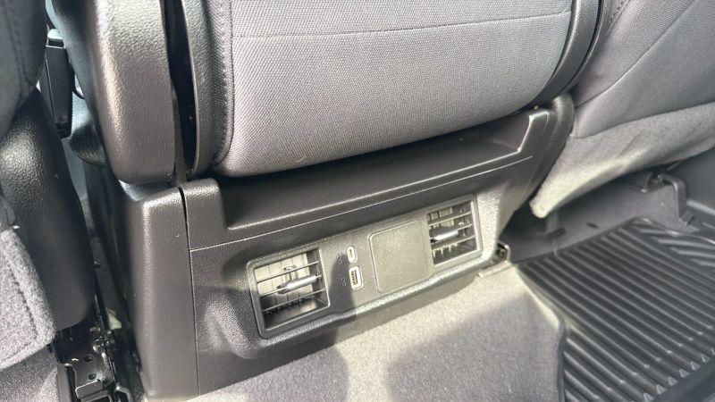 2024 Chevrolet Silverado 1500 2WD Crew Cab Short Bed Custom