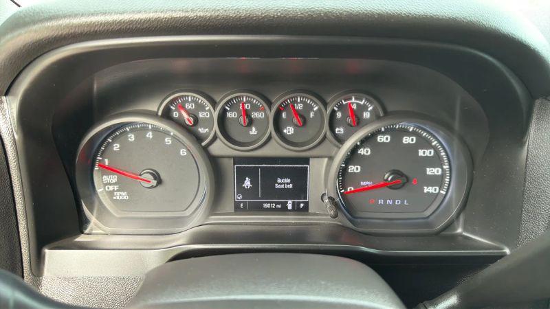 2024 Chevrolet Silverado 1500 2WD Crew Cab Short Bed Custom