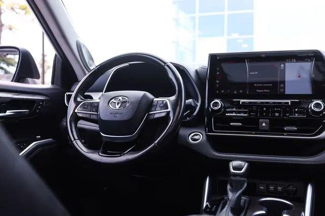 2020 Toyota Highlander Platinum