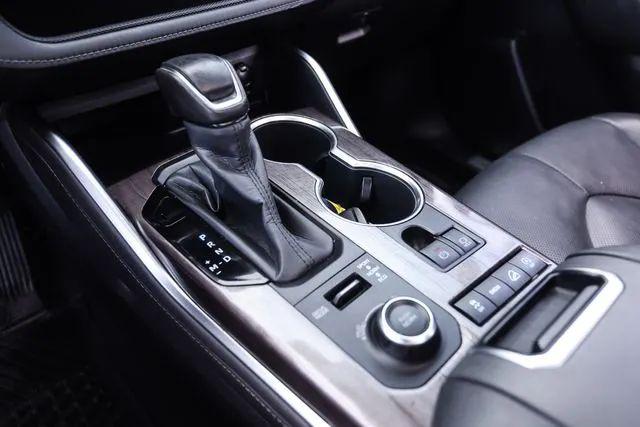 2020 Toyota Highlander Platinum