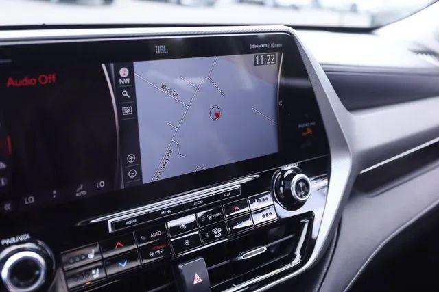 2020 Toyota Highlander Platinum