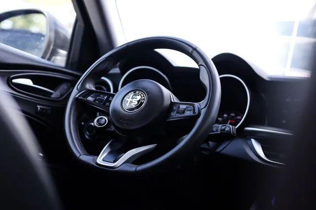 2021 Alfa Romeo Stelvio Ti AWD