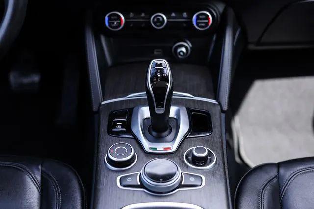 2021 Alfa Romeo Stelvio Ti AWD