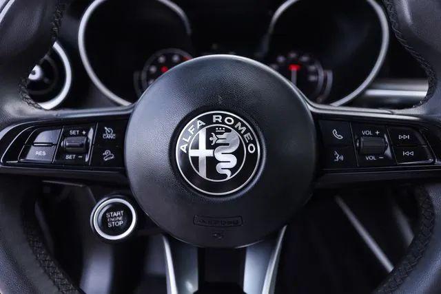 2021 Alfa Romeo Stelvio Ti AWD