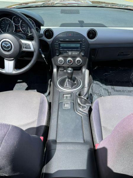 2009 Mazda MX-5 Sport