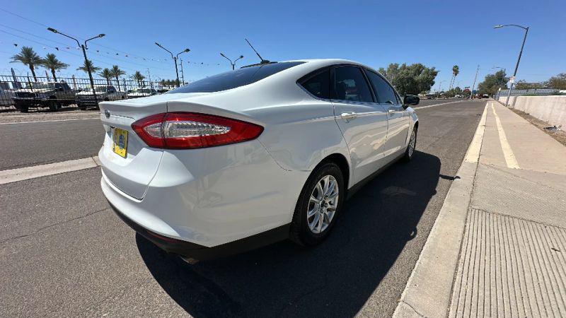 2016 Ford Fusion S