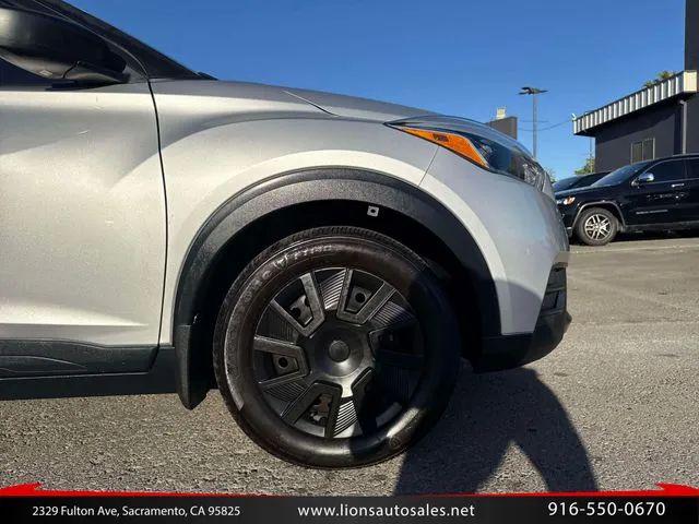 2020 Nissan Kicks S Xtronic CVT