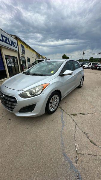 2017 Hyundai Elantra GT Base