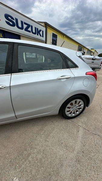 2017 Hyundai Elantra GT Base