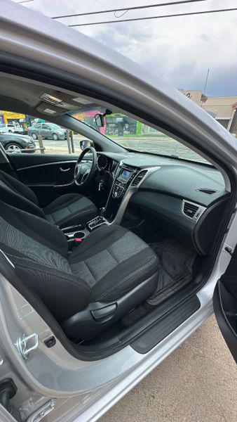 2017 Hyundai Elantra GT Base