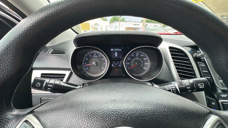2017 Hyundai Elantra GT Base