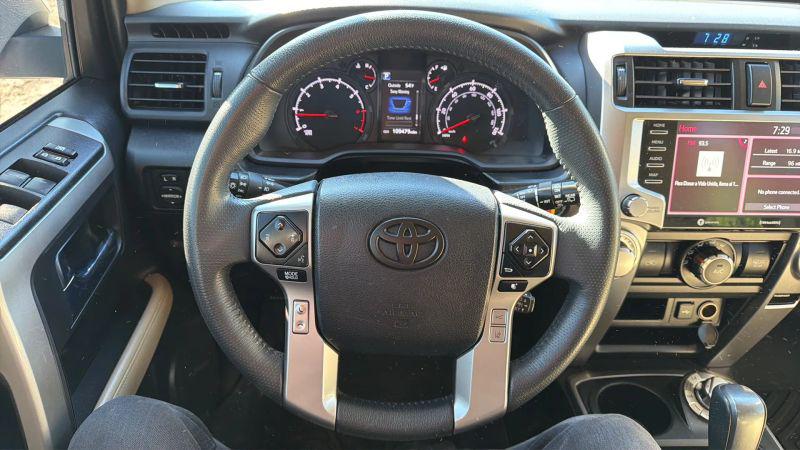 2022 Toyota 4Runner SR5