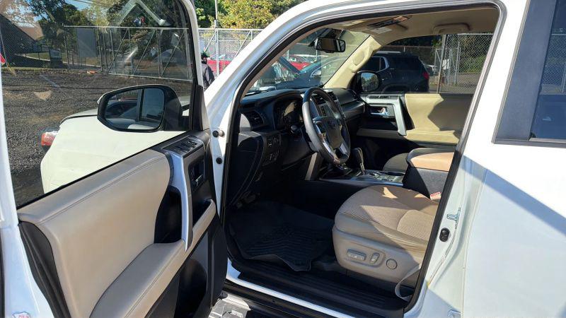2022 Toyota 4Runner SR5