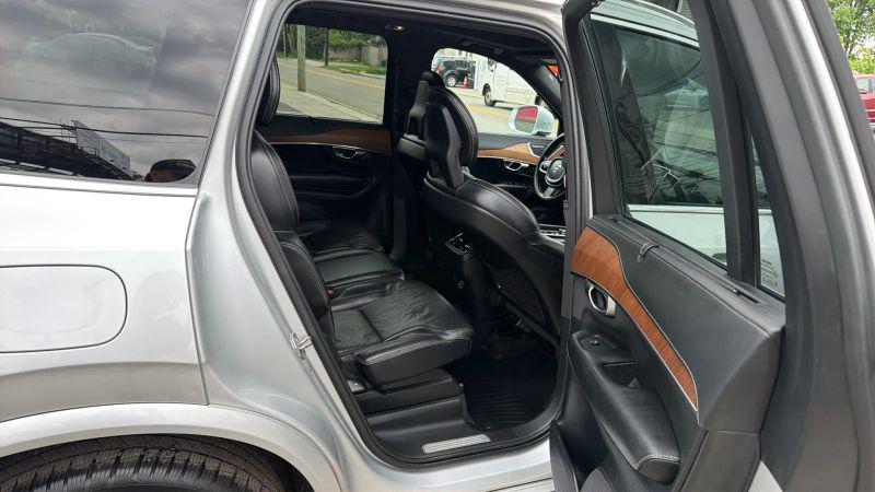 2018 Volvo XC90 T6 Inscription