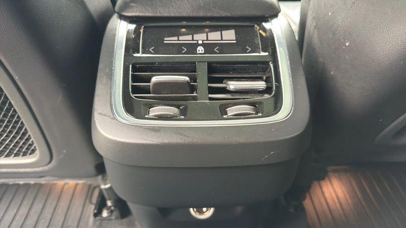 2018 Volvo XC90 T6 Inscription