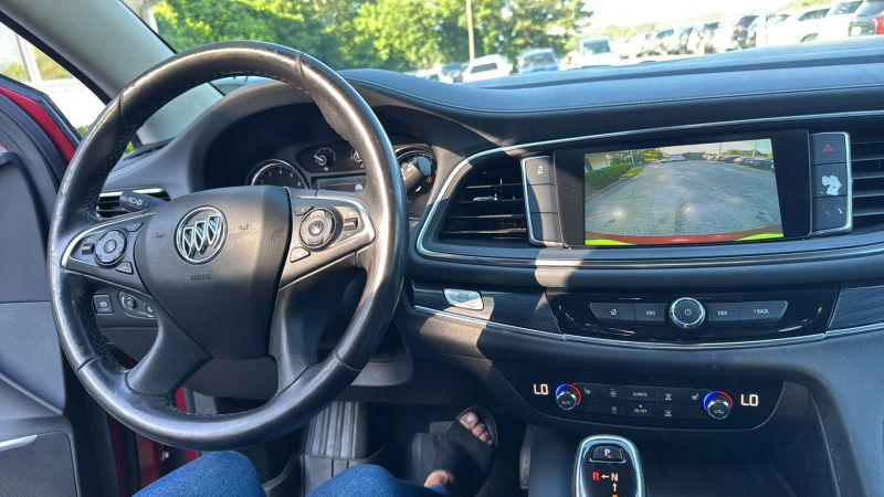 2018 Buick Enclave Essence