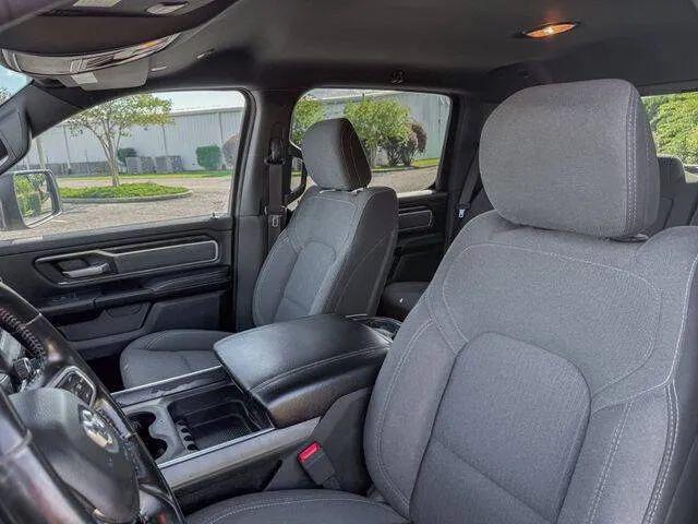 2021 Ram 1500 Big Horn Crew Cab 4x4 5'7" Box