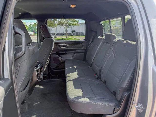 2021 Ram 1500 Big Horn Crew Cab 4x4 5'7" Box