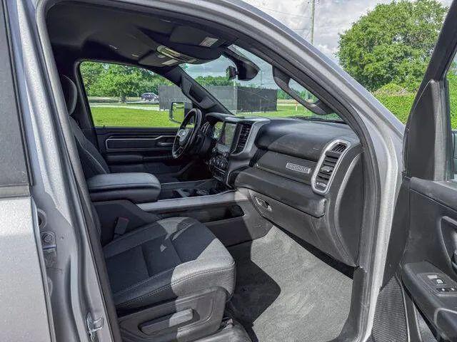 2021 Ram 1500 Big Horn Crew Cab 4x4 5'7" Box