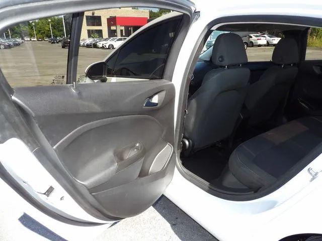 2016 Chevrolet Cruze LS Auto