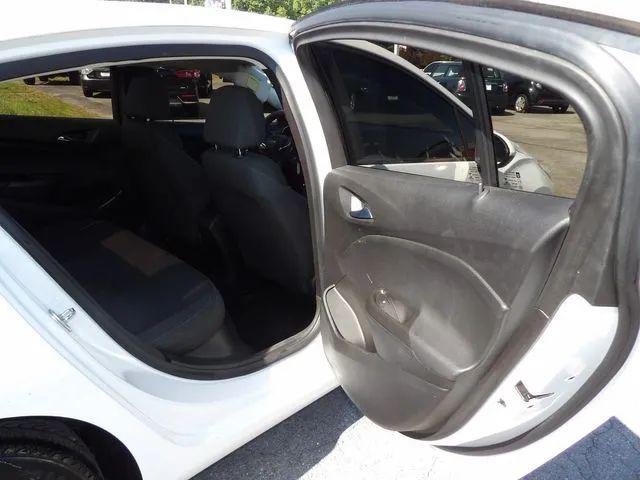 2016 Chevrolet Cruze LS Auto