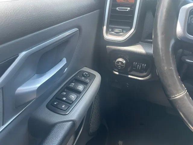 2019 Ram 1500 Big Horn/Lone Star Crew Cab 4x4 5'7" Box