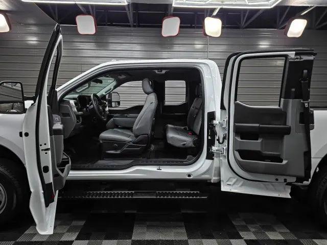 2023 Ford F-350 XL