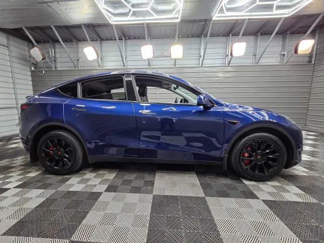 2025 Tesla Model Y Long Range Dual Motor All-Wheel Drive