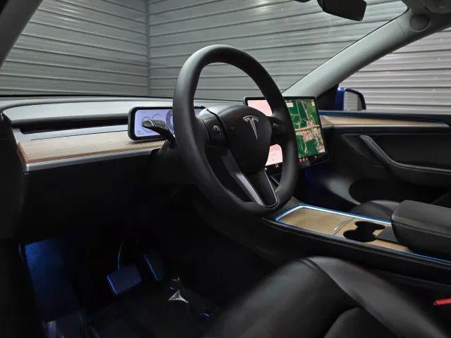 2025 Tesla Model Y Long Range Dual Motor All-Wheel Drive
