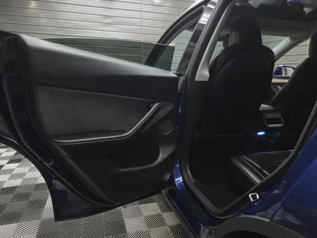 2025 Tesla Model Y Long Range Dual Motor All-Wheel Drive