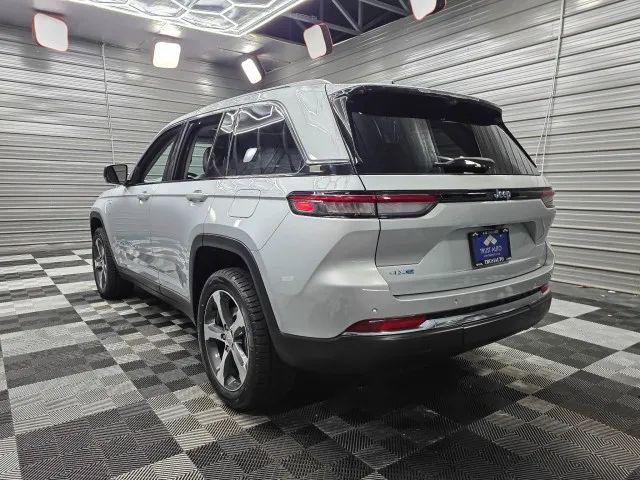 2022 Jeep Grand Cherokee Limited 4x4