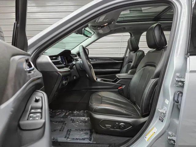 2022 Jeep Grand Cherokee Limited 4x4