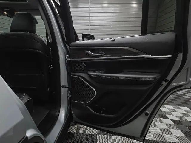2022 Jeep Grand Cherokee Limited 4x4