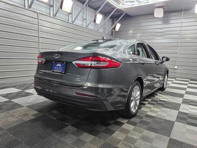 2020 Ford Fusion Hybrid SE