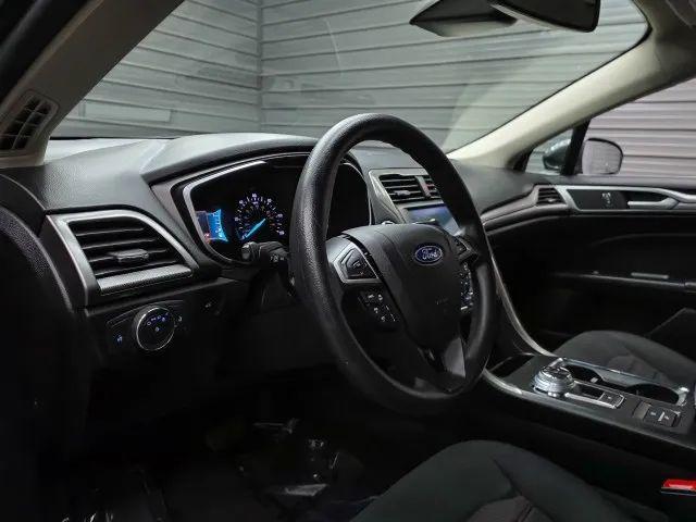 2020 Ford Fusion Hybrid SE