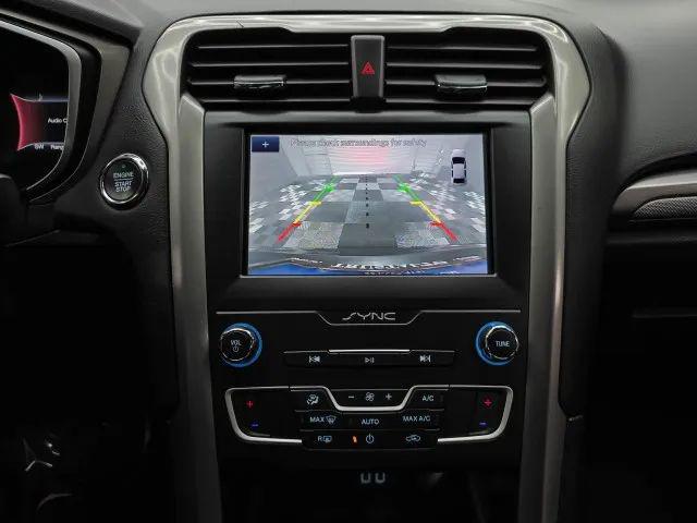 2020 Ford Fusion Hybrid SE