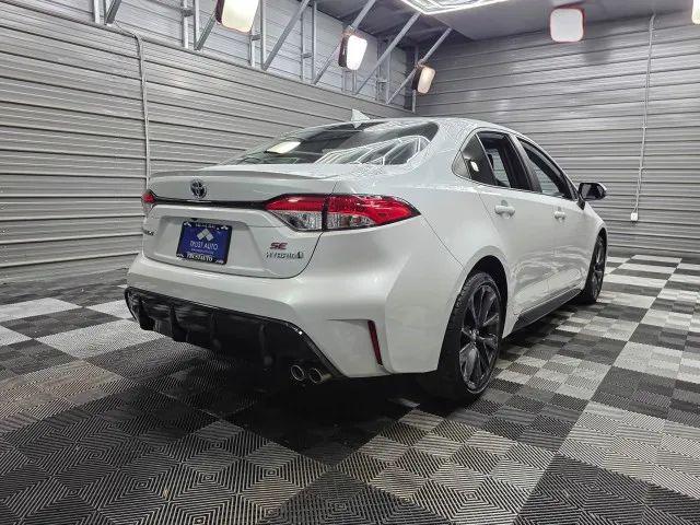 2024 Toyota Corolla Hybrid SE