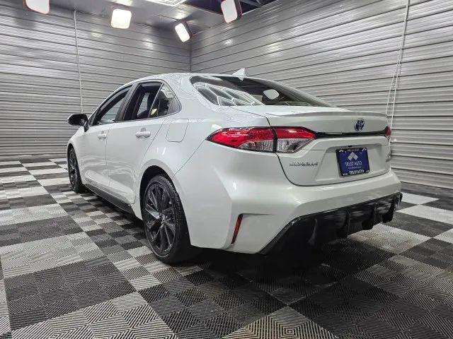 2024 Toyota Corolla Hybrid SE