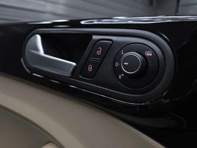 2018 Volkswagen Beetle 2.0T S