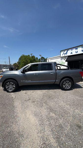 2018 Nissan Titan SL