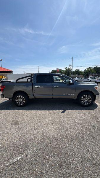 2018 Nissan Titan SL