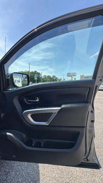 2018 Nissan Titan SL