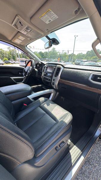 2018 Nissan Titan SL