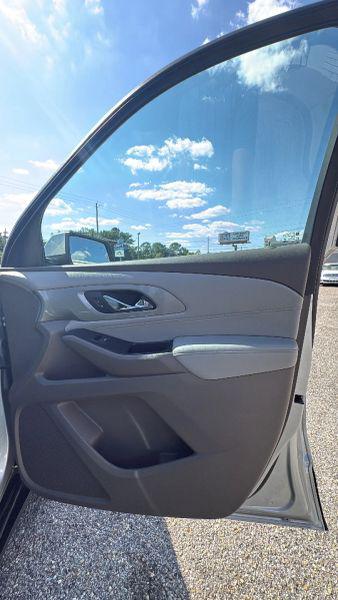 2021 Chevrolet Traverse FWD LT Leather