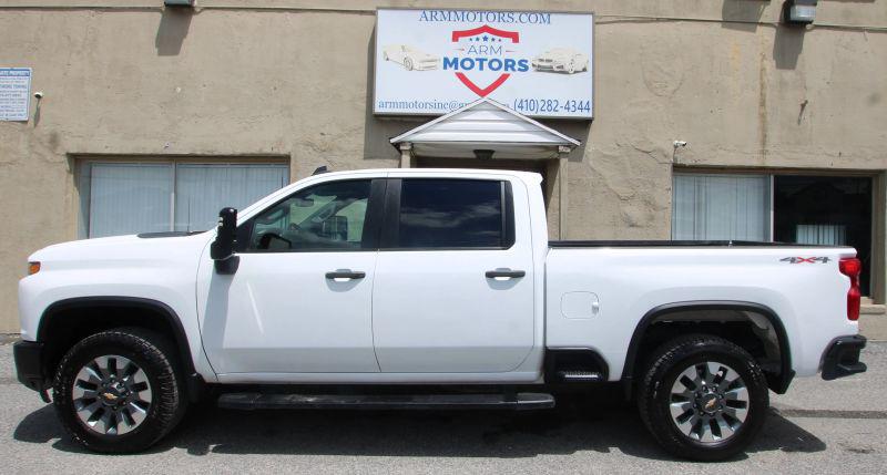 2022 Chevrolet Silverado 2500HD 4WD Crew Cab Standard Bed Custom